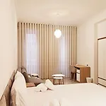 Gasthuis Rooms4you 1 In Historic Center Of