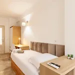 Gasthuis Rooms4you 1 In Historic Center Of