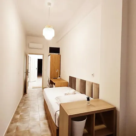 Апартаменты Rooms4you 1 In Historic Center Of